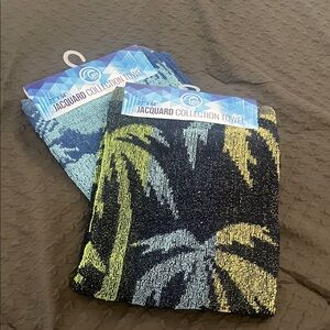 Jacquard Collection Set of 2 Beach Towels